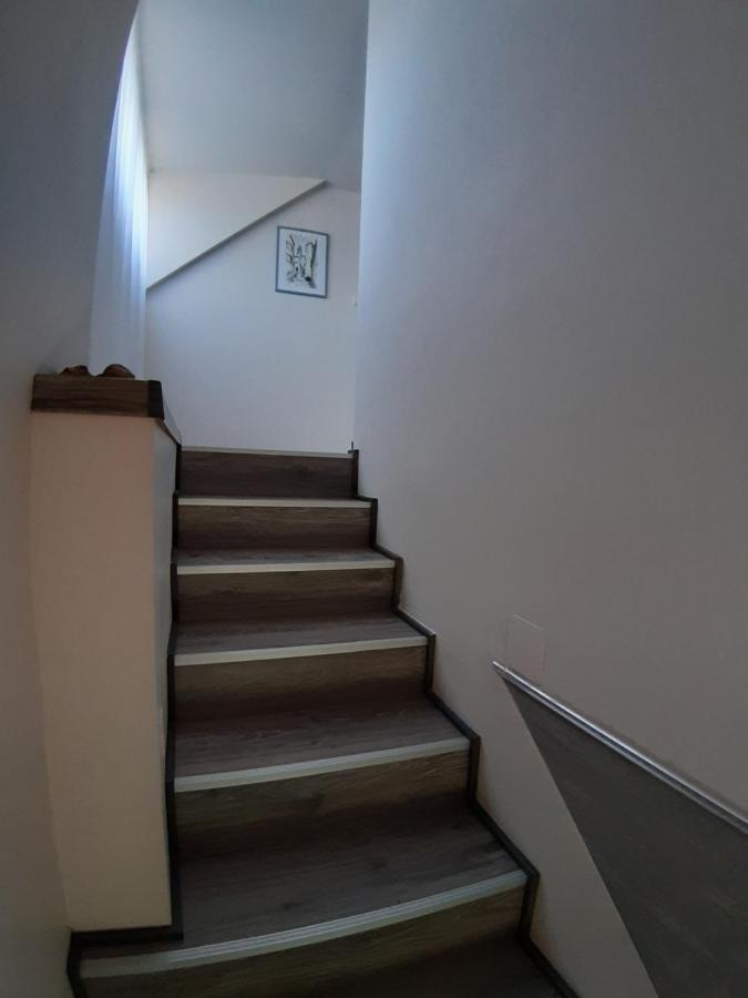 Profi Keco Apartman Balatonalmádi Extérieur photo