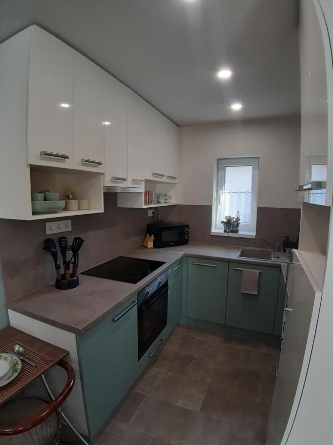 Profi Keco Apartman Balatonalmádi Extérieur photo